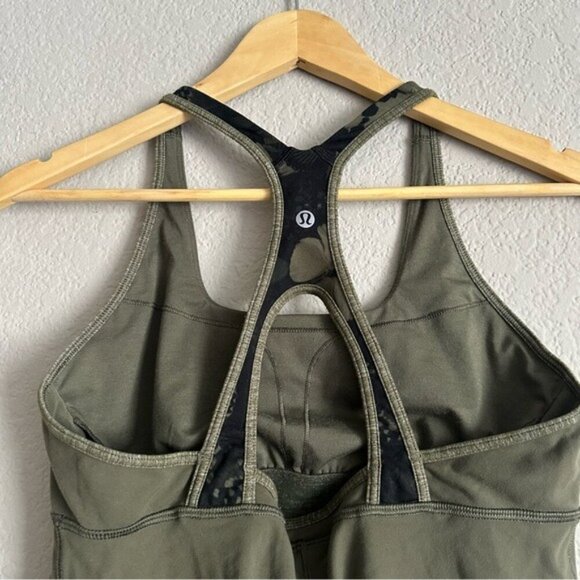 Rare Lululemon Satnam Tank Olive Green Tank Top Size 10 - Picture 6 of 10